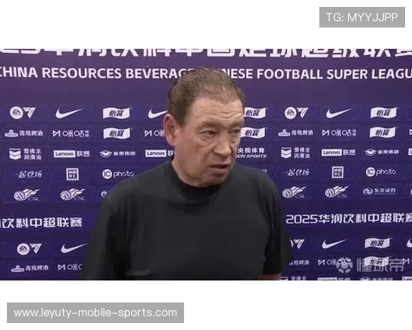 申花中场亮剑:变阵提速碾碎对手!斯卢茨基怒吼 “上去就是拼”,4-4-1-1 阵型撕开对手防线 申花中场亮剑:变阵提速碾碎对手!斯卢茨基怒吼 “上去就是拼”,4-4-1-1 阵型撕开对手防线