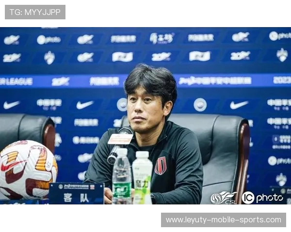 徐正源亚冠战略定调:轮换精兵 + 全力冲刺 蓉城剑指亚洲赛场新高度 徐正源亚冠战略定调:轮换精兵 + 全力冲刺 蓉城剑指亚洲赛场新高度